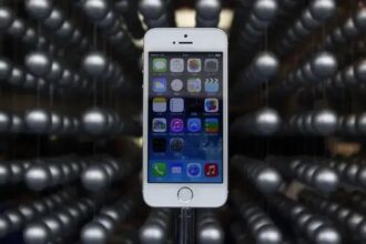 Apple libera atualização para manter iPhones e iPads antigos em uso