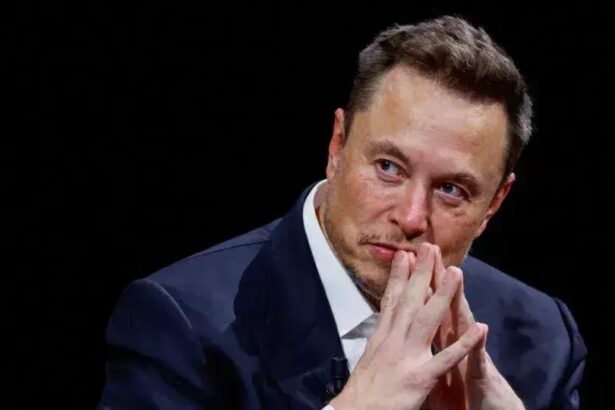 Elon Musk explora fusão entre SpaceX e xAI para inovar ainda mais